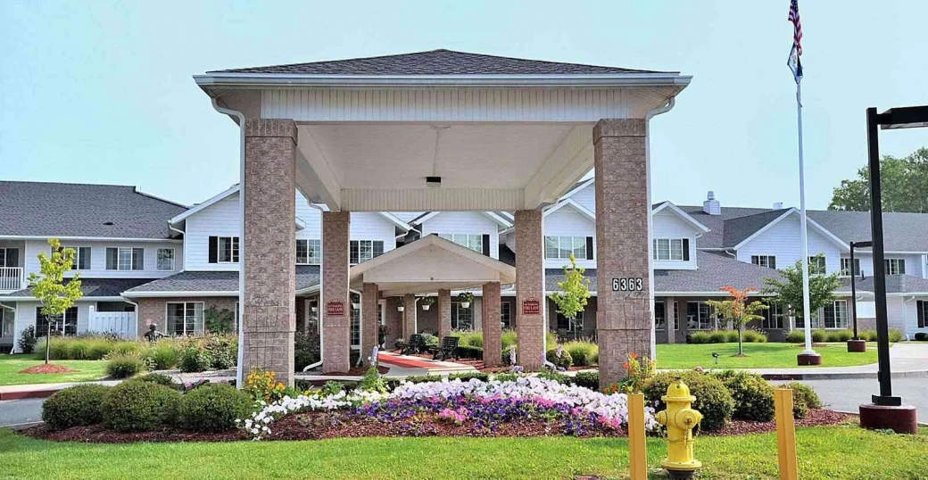 Tour Solstice at East Amherst